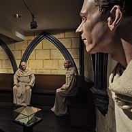 Levensecht decor over het leven van de monniken van de cisterciënzerabdij O.L.V. Ten Duinen in het Abdijmuseum te Koksijde, België
